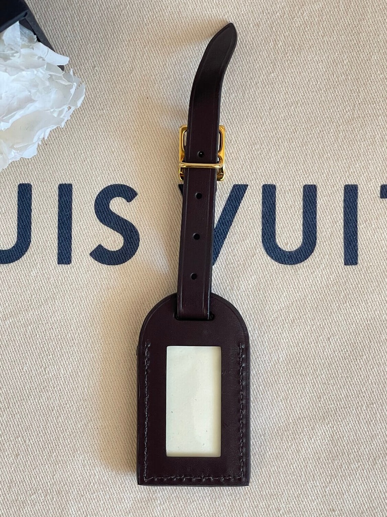 Black louis vuitton luggage tag online